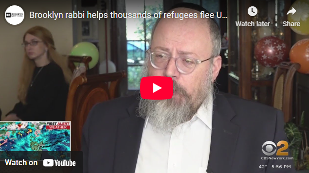 Brooklyn rabbi helps thousands of refugees flee Ukraine