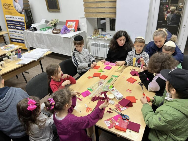 Course “Moadon”: a new stage in the development of education in the synagogue