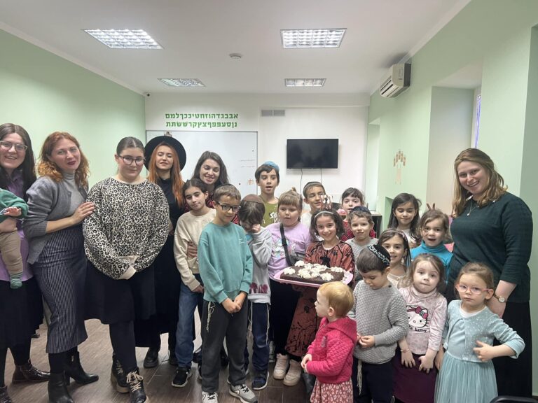 День рождения Бейлы Аксельрод