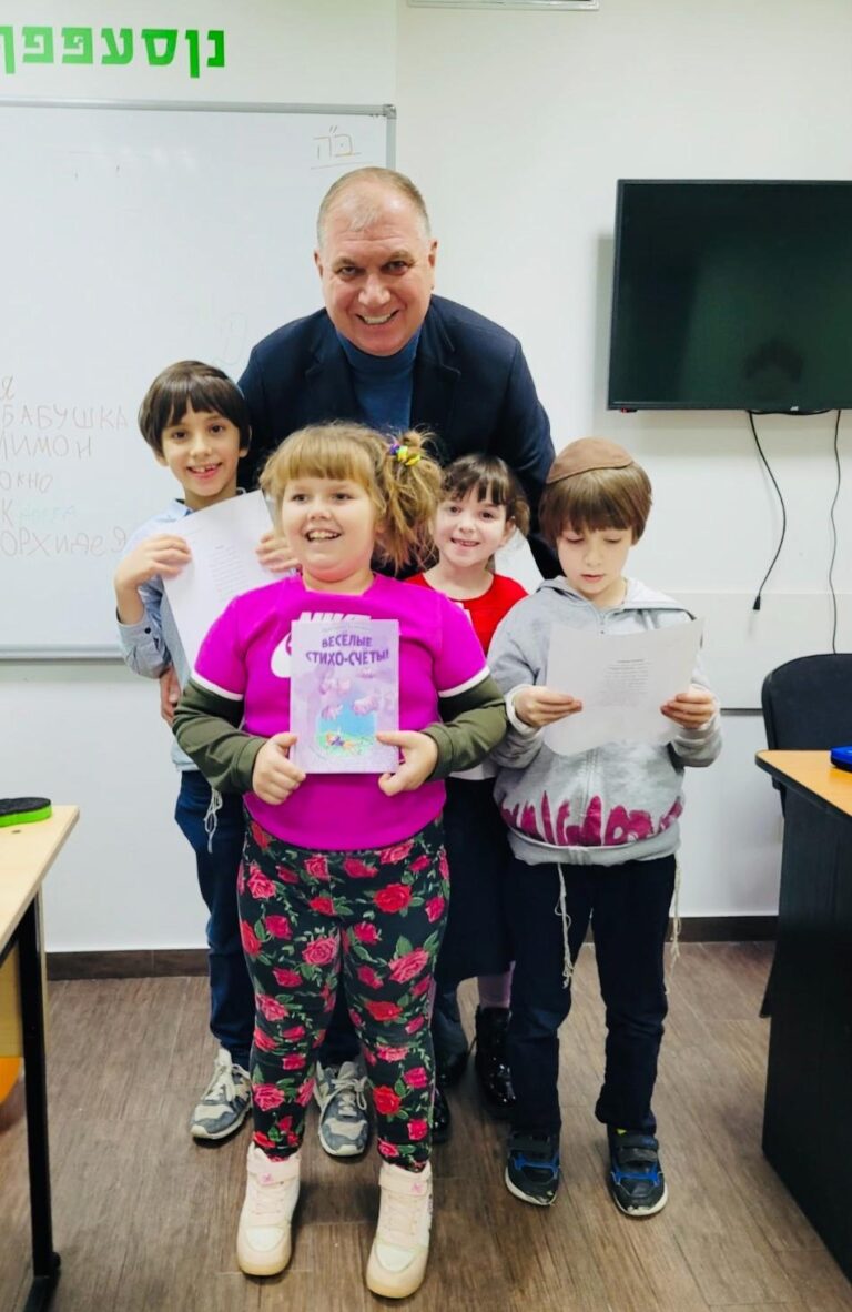 Inspiring Moments at the Chabad Jewish Sunday School in Moldova