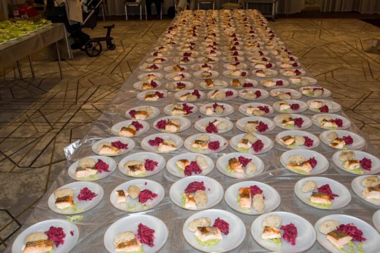 Hundreds of Gefilte Fish Portions Prepared for the Seder in Chisinau