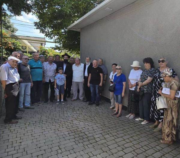 Preparing for Rosh Hashanah in Bălți and Drochia