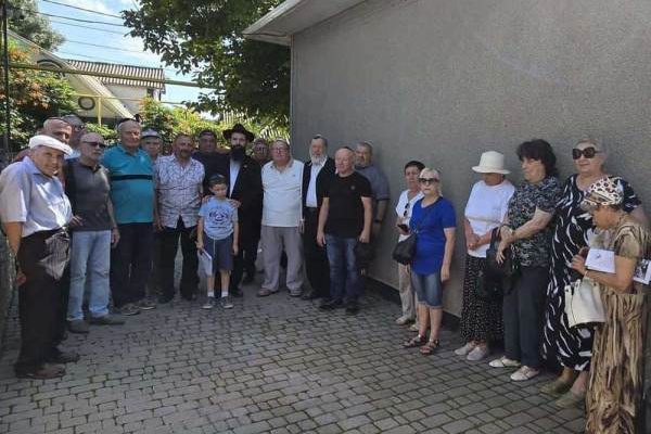 Preparing for Rosh Hashanah in Bălți and Drochia